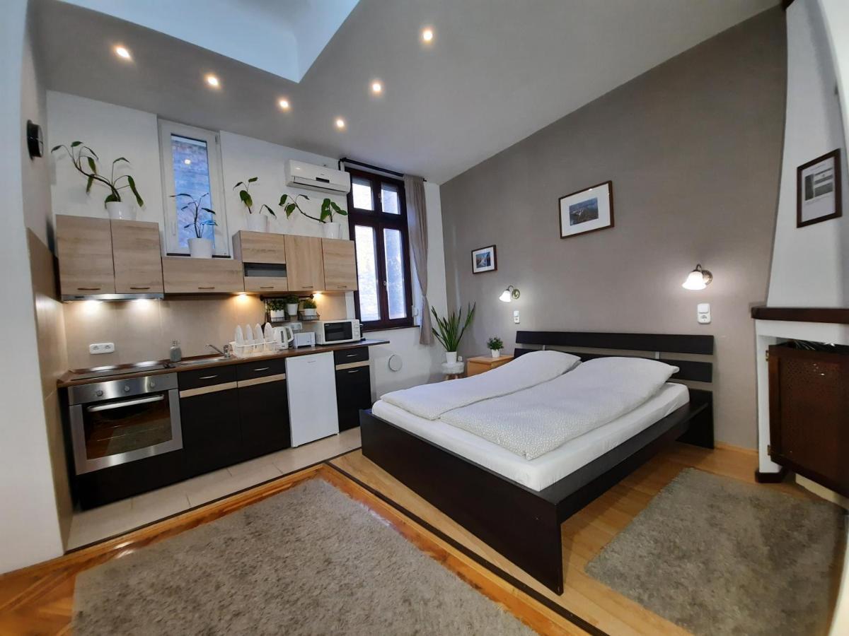 Central Gold Apartment Budapest Exterior foto