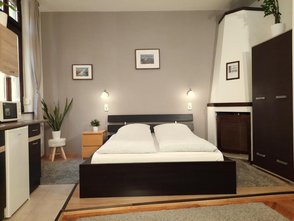 Central Gold Apartment Budapest Exterior foto