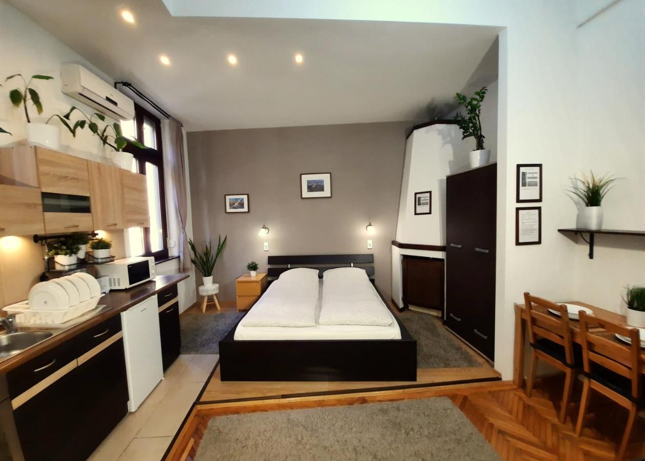 Central Gold Apartment Budapest Exterior foto