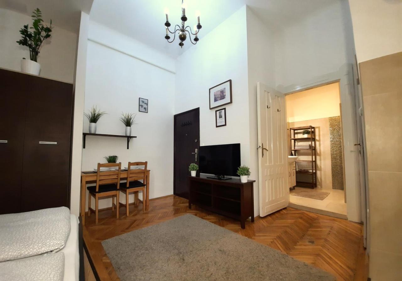 Central Gold Apartment Budapest Exterior foto