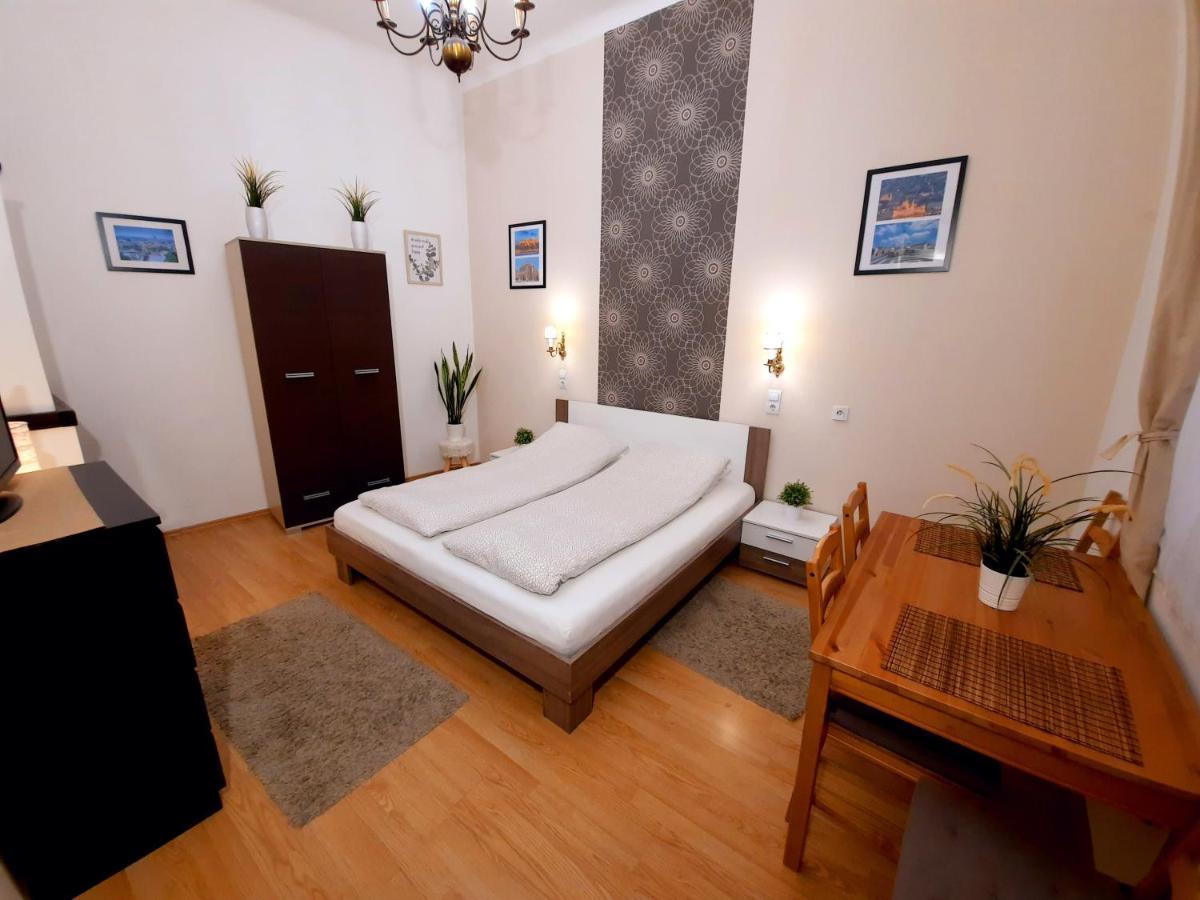 Central Gold Apartment Budapest Exterior foto